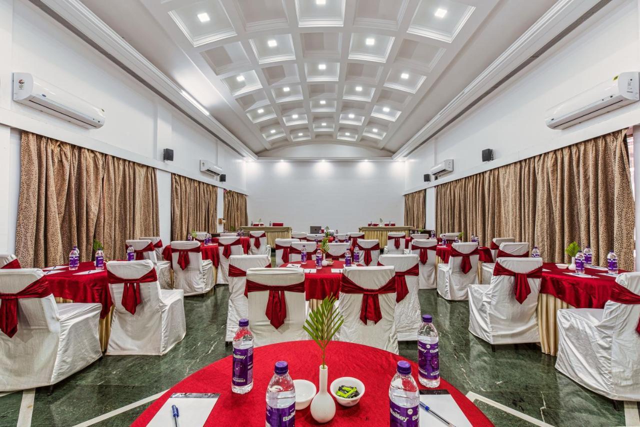 Mayur Retreat & Spa Лонавала Екстериор снимка