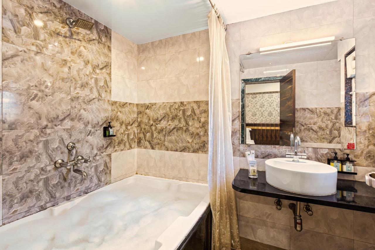 Mayur Retreat & Spa Лонавала Екстериор снимка